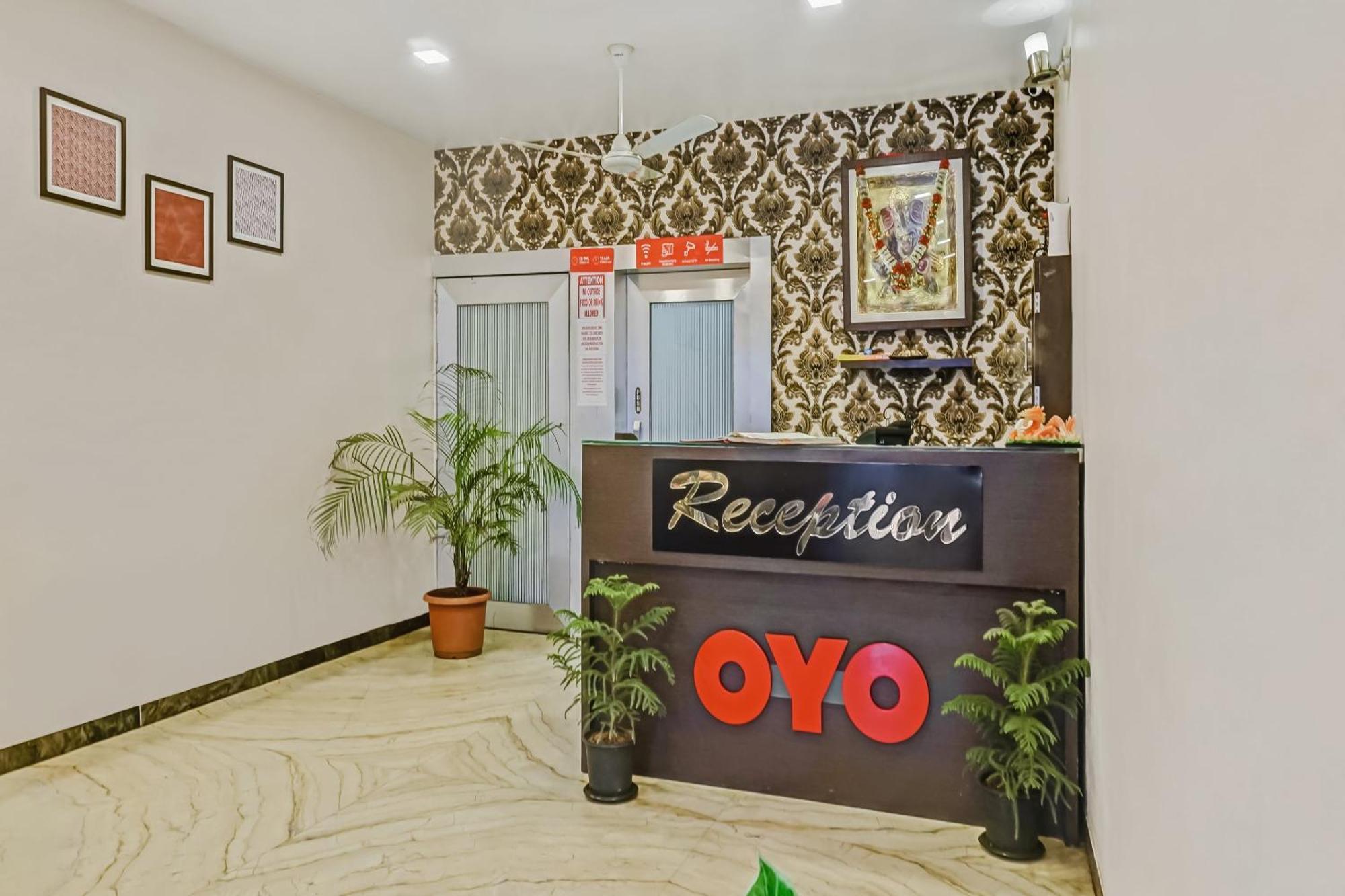 Hotel O Log Inn Plaza Near Eon It Park Pune Dış mekan fotoğraf
