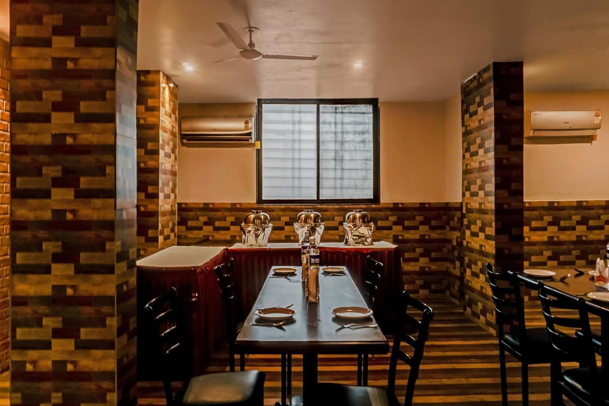 Hotel O Log Inn Plaza Near Eon It Park Pune Dış mekan fotoğraf