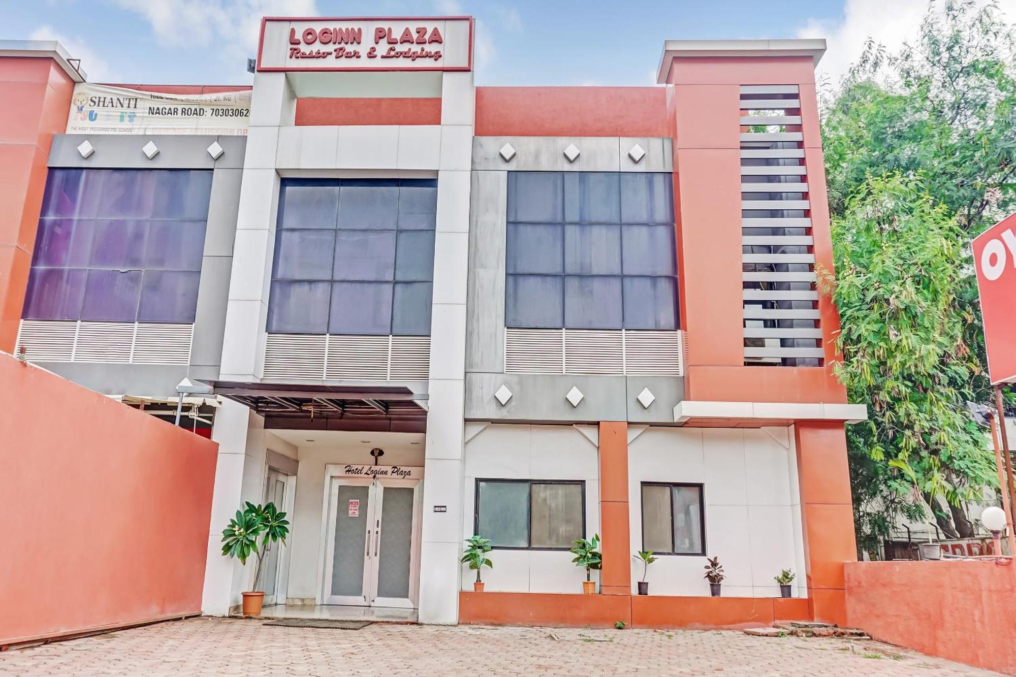 Hotel O Log Inn Plaza Near Eon It Park Pune Dış mekan fotoğraf
